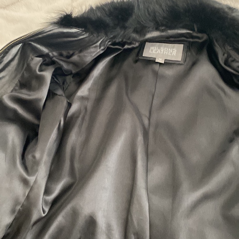 Wilson's butter leather jacket w/ removable fur collar - Picture 8 of 11